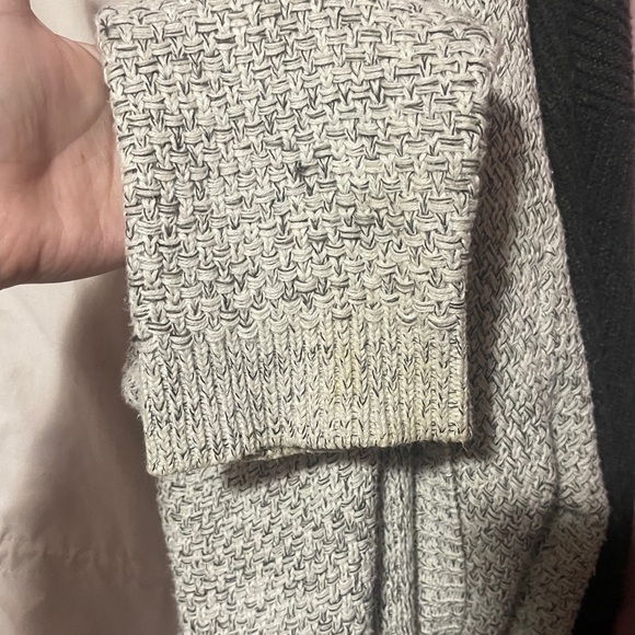 Roots Knitted Caridigan - Picture 7 of 7